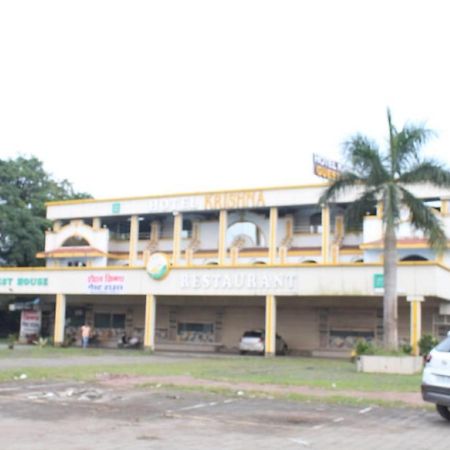 Hotel Krishna Pārdi Buitenkant foto